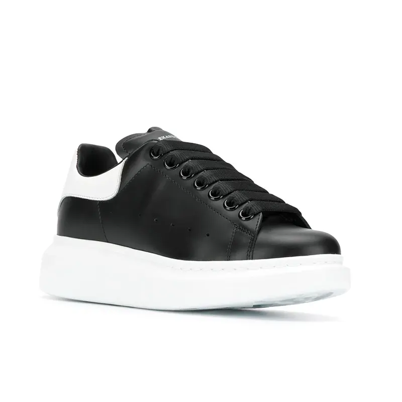 Alexander McQueen Oversized dames sneaker | Zwart - Wit - Afbeelding 2