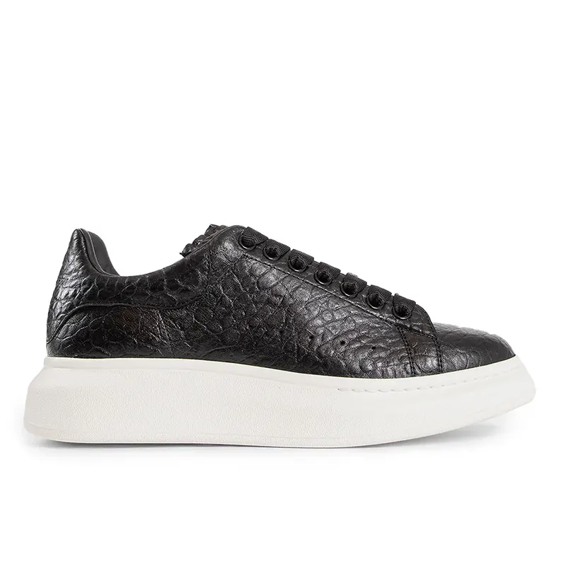 Alexander McQueen Oversized dames sneaker | Zwart - Wit